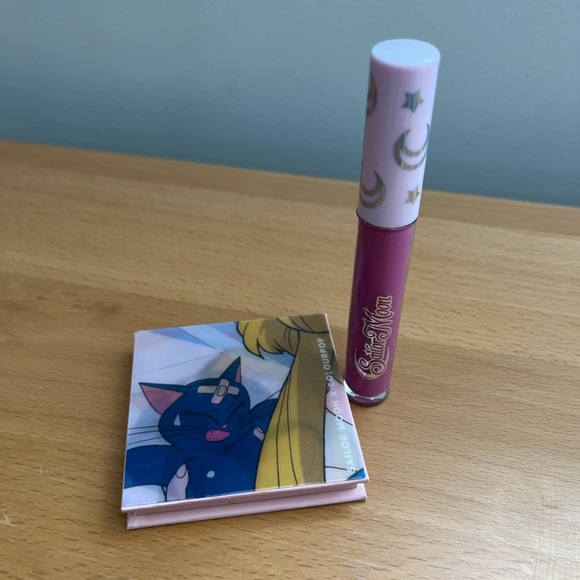 ❤️‍🔥BUNDLE❤️‍🔥 Colourpop Sailor Moon Blush and lipstick - Picture 2 of 2